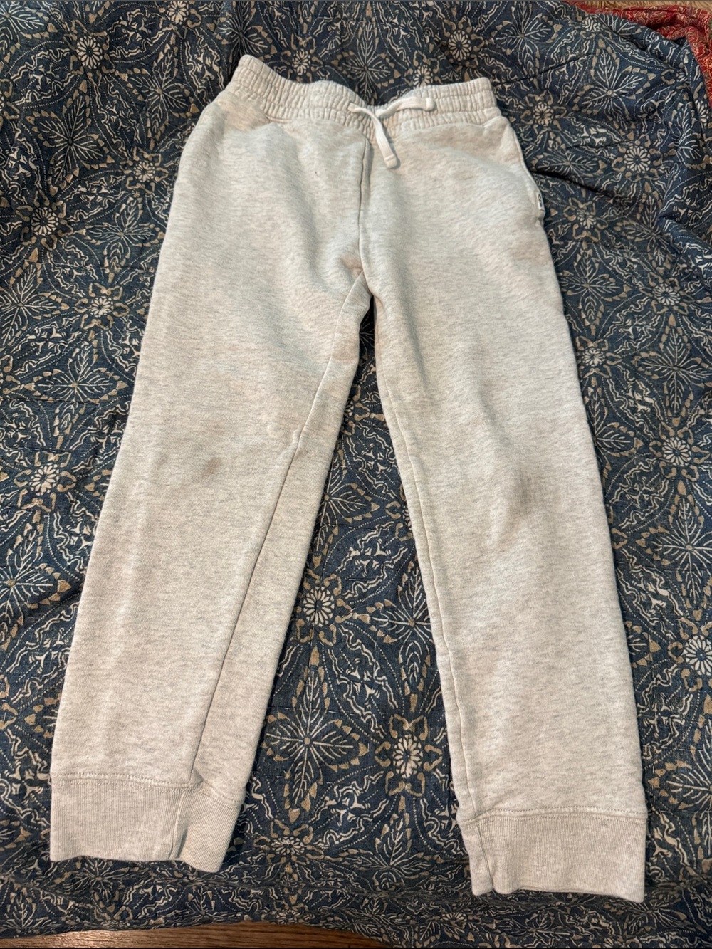 Abercrombie kids - girl Gray Fleece Sweatpants - Comfortable Everyday Bottoms